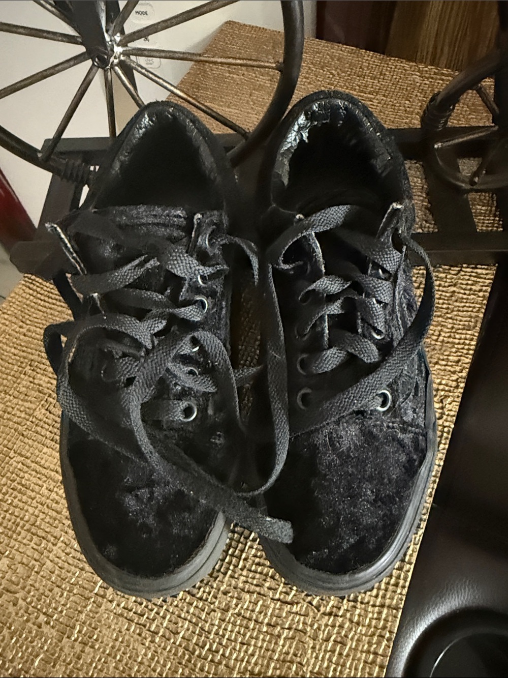 Vans Black Velvet Low-Top Sneakers